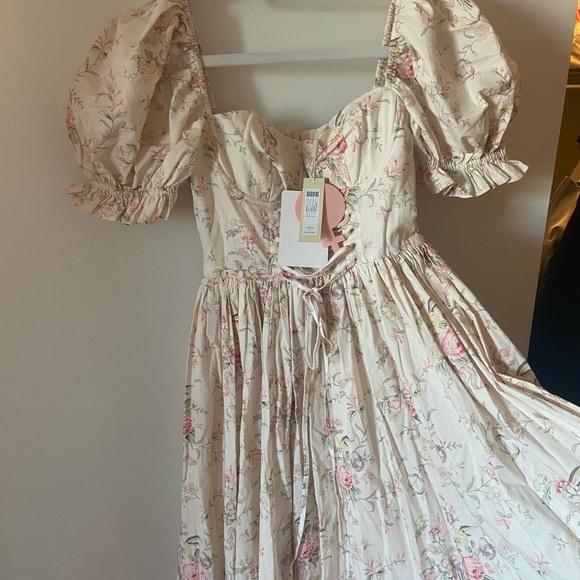Selkie the renaissance gown in pink floral size XS - Picture 5 of 6
